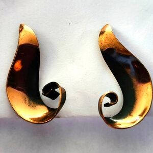 Vintage Copper Bell Trading Company Swirl Screwback Earrings
